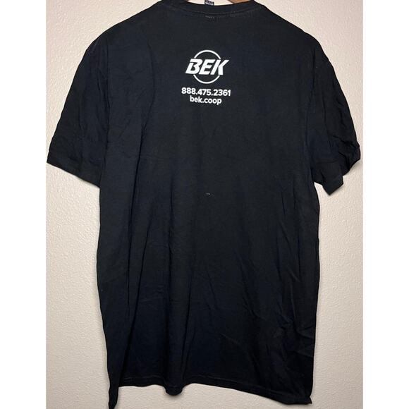 District 🌐 “BEK Fiber Gigabit Speed” Retro Tech Tee – Size L - Picture 2 of 5